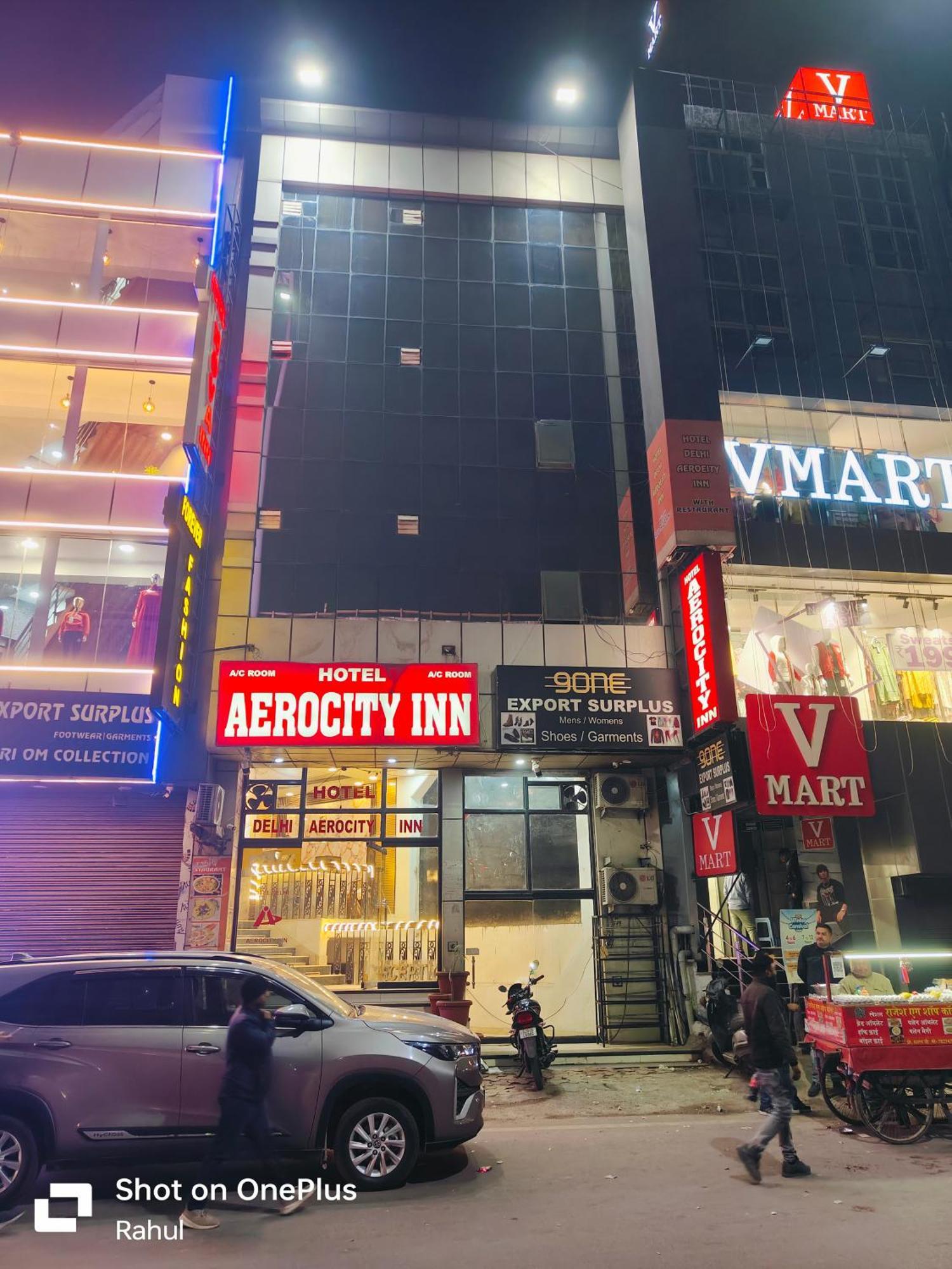 Hotel Delhi Aerocity Inn Nueva Delhi Exterior foto